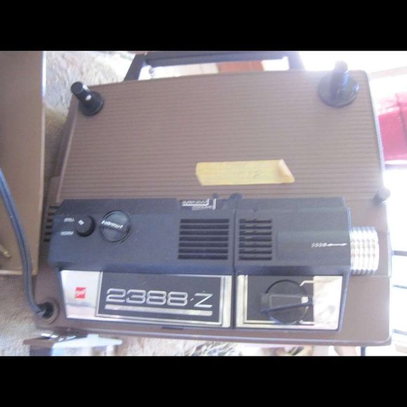 gaf 8mm Motion Picture Projector 2388 Mod 438-M2 25892 120V 60CY 3Amps Woodgrain - Picture 2 of 13